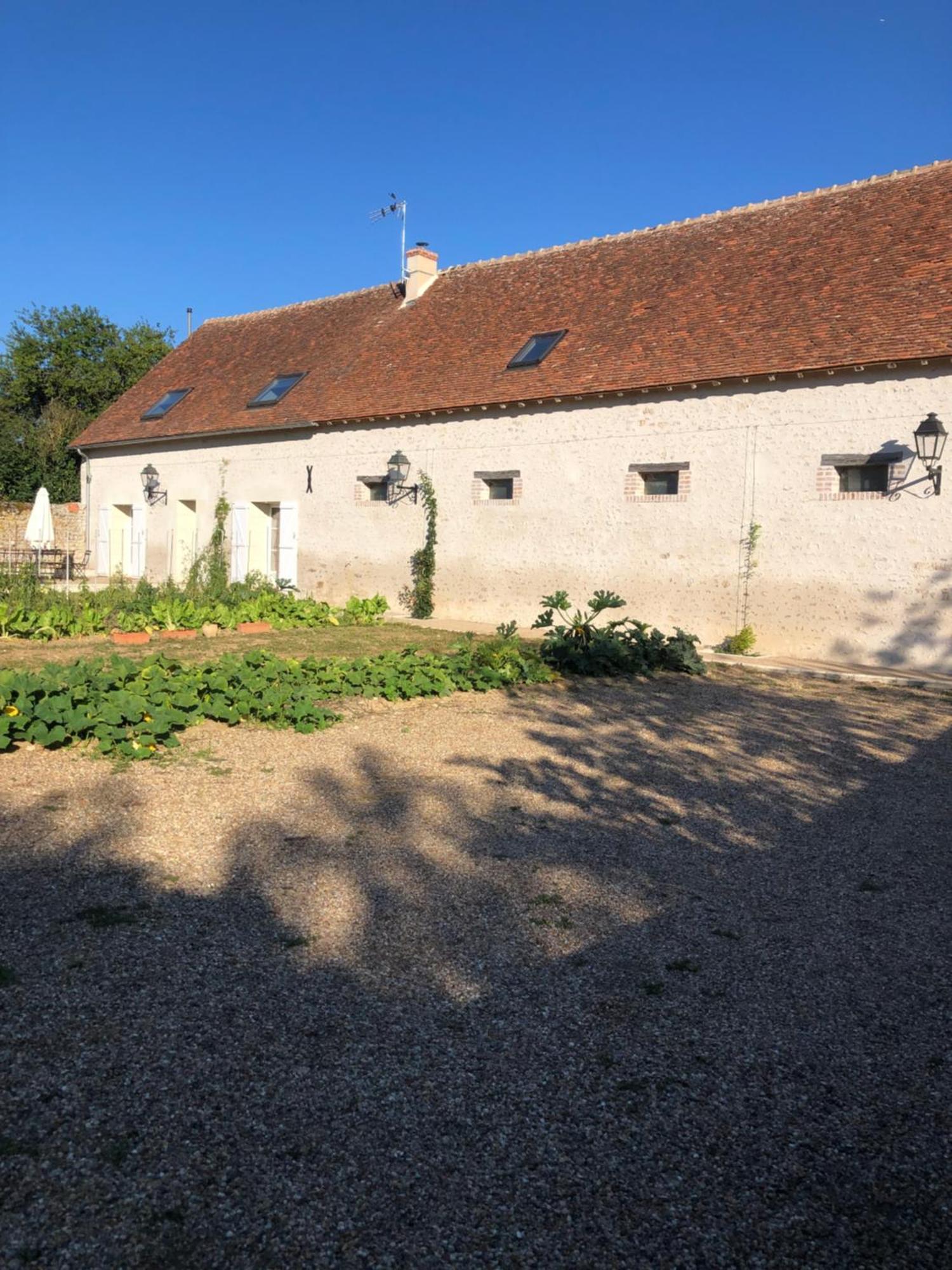 Domaine De Praline Praline Bed & Breakfast Villerbon Bagian luar foto